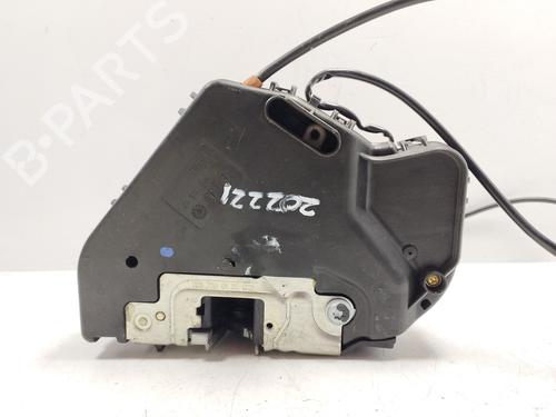 Rear left lock MERCEDES-BENZ C-CLASS (W203) C 220 CDI (203.008) | BP27694104C100 