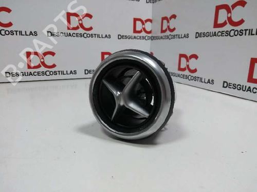Used Air vent MERCEDES-BENZ A-CLASS (W176) A 220 CDI (176.003) (170 hp) 17396598