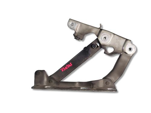 Used Hinge/Door check strap Hinge/Door check strap 38038075 38038075
