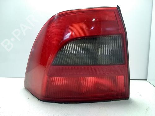 Venstre Baklys OPEL VECTRA B (J96) 1.6 i 16V (F19) (100 hp) 30847338