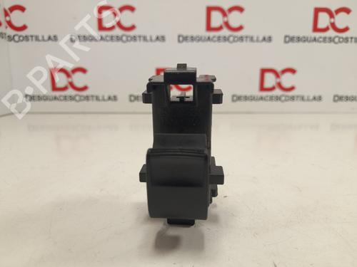 Used Left rear window switch TOYOTA AURIS (_E15_) [2006-2013]  32085959