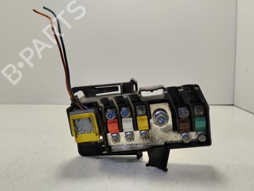 Used Fuse box CITROËN C5 III (RD_) [2008-2017]  17419780
