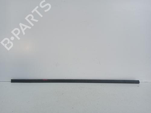 Otra BMW 3 (E46) 316 i (115 hp) 31359344