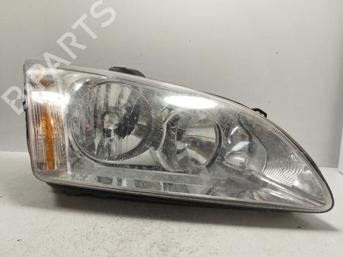 Used Right headlight FORD FOCUS II (DA_, HCP, DP) 1.6 TDCi (109 hp) 31263214