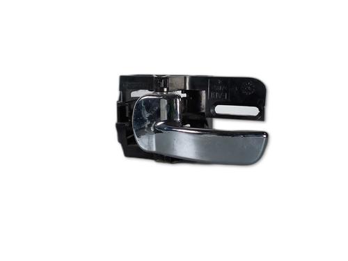 Used Front left interior door handle NISSAN QASHQAI I (J10, NJ10) 2.0 dCi (150 hp) 30901296