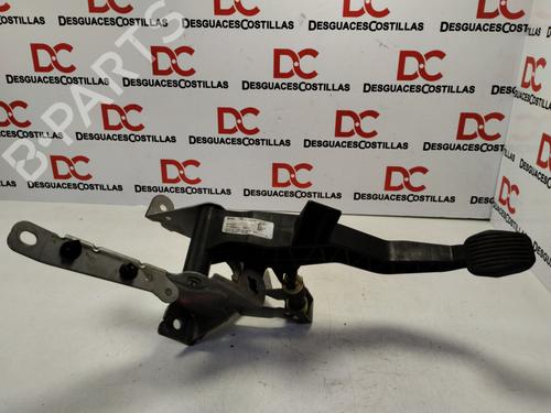 Used Clutch pedal FORD FOCUS III 1.6 TDCi (115 hp) 30527469