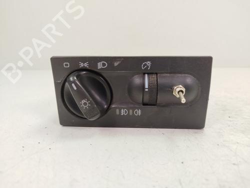 Used Headlight switch VW GOLF III (1H1) [1989-2000]  30468215