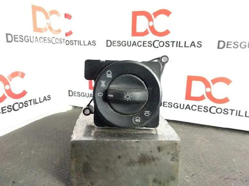 Used Headlight switch MERCEDES-BENZ E-CLASS (W211) E 220 CDI (211.006) (150 hp) 17395982