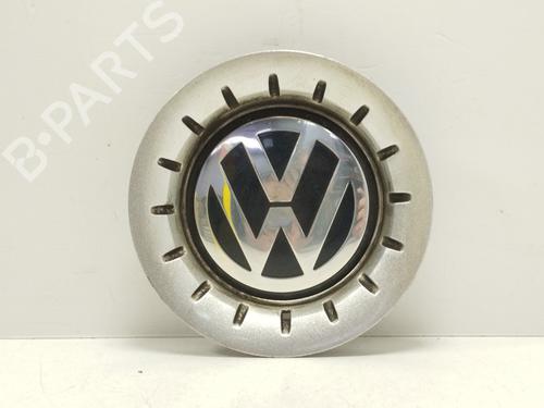 Used Hub cap VW POLO (9N_, 9A_) 1.4 TDI (75 hp) 25816615