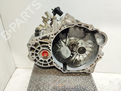 Used Gearbox CHEVROLET CRUZE (J300) 2.0 CDI (150 hp) 30049914