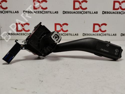 Commodo Essuie Glace / Phare VW GOLF V (1K1) [2003-2010]  32086015