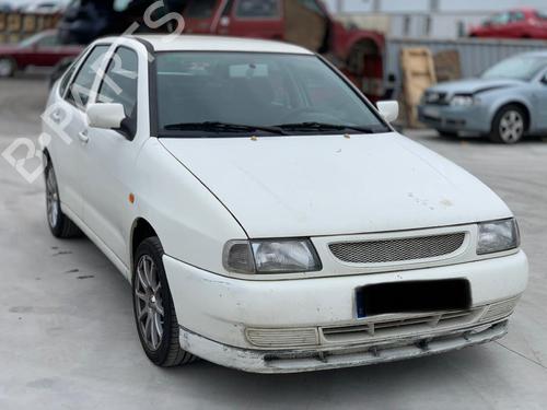 Engine control unit (ECU) SEAT CORDOBA (6K1, 6K2) 1.6 i | BP17404490M57 