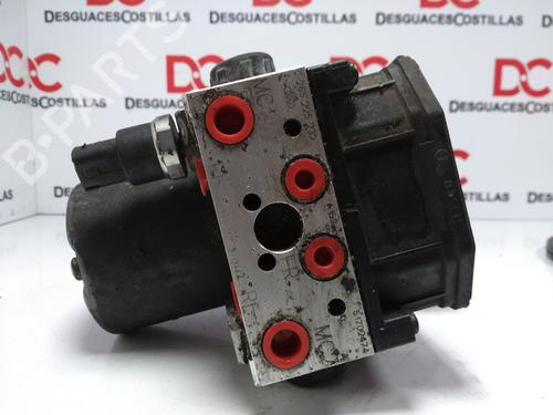 Used ABS pump FIAT STILO (192_) 1.9 JTD (192_XE1A) (115 hp) 17402186