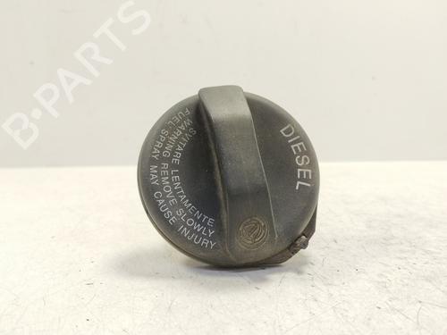 Fuel flap LANCIA LYBRA (839_) 1.9 JTD (839AXI1A) 46756767 |