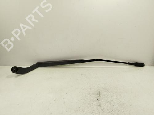 Used Front windshield wiper arm NISSAN QASHQAI I (J10, NJ10) [2006-2015]  29316491