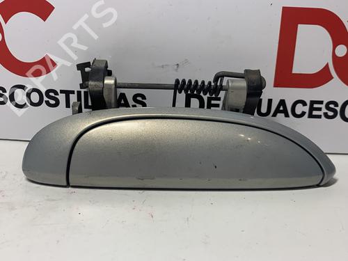 Used Front right exterior door handle RENAULT MEGANE I Classic (LA0/1_) 1.9 dCi (LA05, LA1F) (102 hp) 32085558