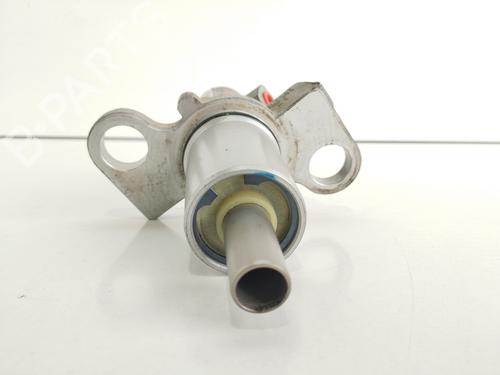 Hovedbremsecylinder Hovedbremsecylinder 39079488 39079488