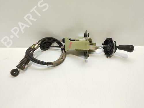 Used Gear lever HONDA CIVIC VII Hatchback (EU, EP, EV) 1.6 i (EP2, EU8, EU6) (110 hp) 25484743