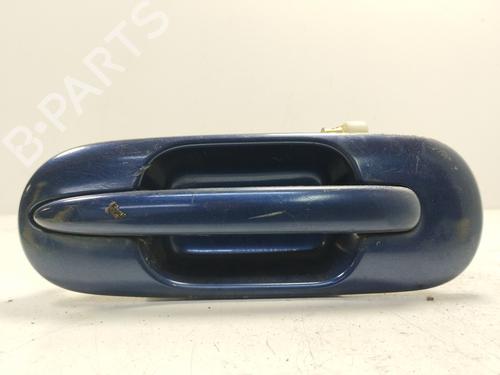 Used Rear left exterior door handle HONDA CR-V I (RD) 2.0 16V 4WD (RD1, RD3) (147 hp) 18781505