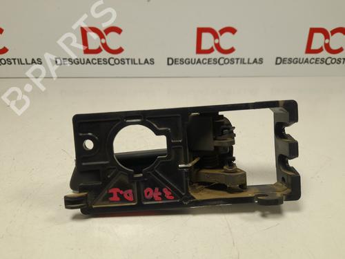 Used Front left interior door handle KIA RIO II (JB) 1.4 16V (97 hp) 31920631