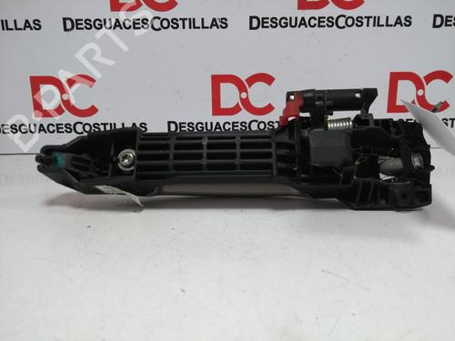 Front right exterior door handle TOYOTA COROLLA Verso (ZER_, ZZE12_, R1_) 2.2 D-4D (AUR10_, AUR10R) | BP17403348C129 