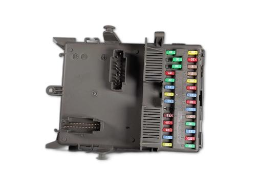 Fuse box RENAULT LAGUNA II (BG0/1_) 1.9 dCi (BG1A, BG1V) | BP37873242E1 - Image 2