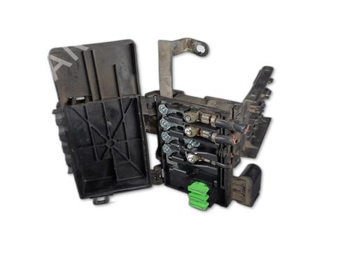 Used Fuse box SEAT LEON (1M1) [1999-2006]  31096975