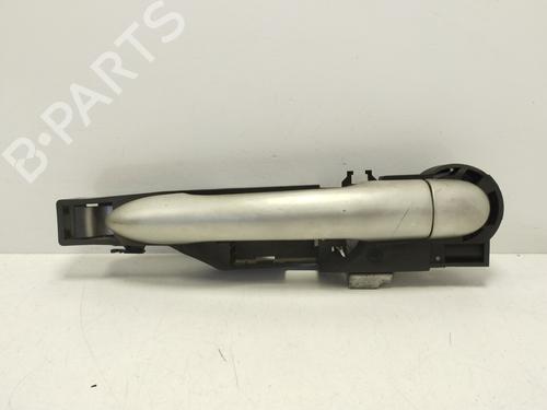 Used Rear left exterior door handle RENAULT CLIO III (BR0/1, CR0/1) 1.5 dCi (BR17, CR17) (86 hp) 27816613