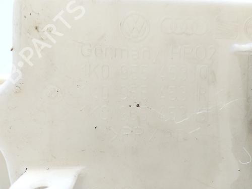 Windscreen washer tank SEAT LEON (1P1)  | BP23460557C113 