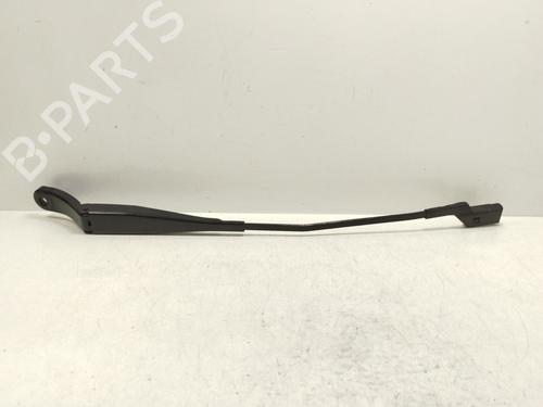 Used Front windshield wiper arm PEUGEOT 208 I (CA_, CC_) 1.6 HDi (114 hp) 26918790