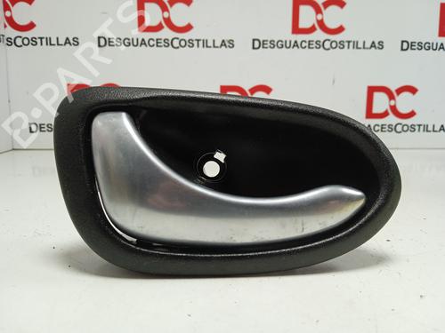 Used Rear left interior door handle NISSAN PRIMERA (P12) 2.2 Di (126 hp) 17410610