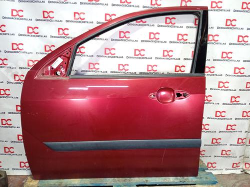 Used Left front door FORD FOCUS I (DAW, DBW) 1.8 Turbo DI / TDDi (90 hp) 17424457