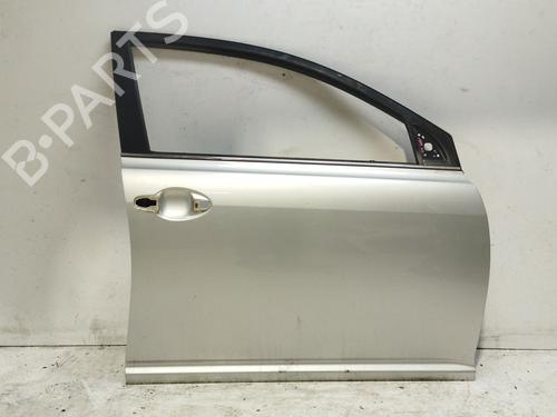 Used Right front door Right front door TOYOTA AVENSIS (_T25_) 2.0 D-4D (CDT250_, CDT250R) (116 hp) 34621935 34621935