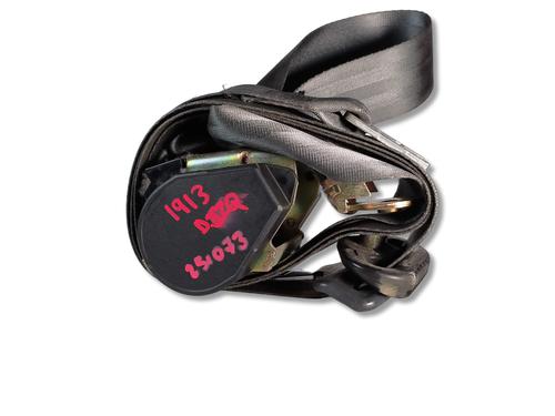 Used Front left seatbelt Front left seatbelt RENAULT LAGUNA II (BG0/1_) 1.6 16V (BG0A, BG0L) (107 hp) 39943752 39943752