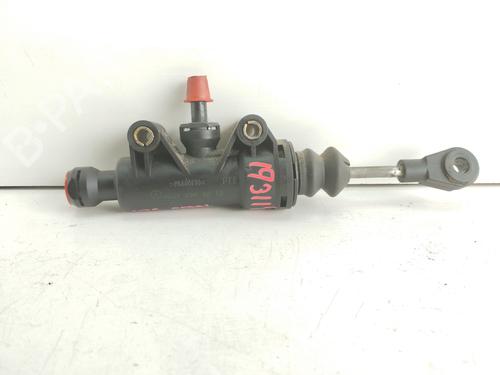Used Clutch slave cylinder MERCEDES-BENZ VITO / MIXTO Van (W639) [2003-2025]  23452289