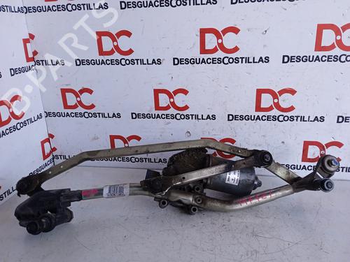 Used Front wiper motor RENAULT LAGUNA III (BT0/1) 2.0 dCi (BT07, BT0J, BT14, BT1A, BT1S) (131 hp) 17733799