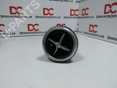 Used Air vent MERCEDES-BENZ A-CLASS (W176) A 220 CDI (176.003) (170 hp) 17396596