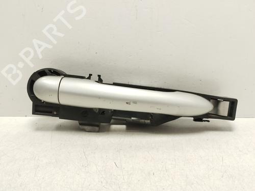 Used Front right exterior door handle RENAULT LAGUNA III (BT0/1) 2.0 dCi (BT07, BT0J, BT14, BT1A, BT1S) (131 hp) 27190193