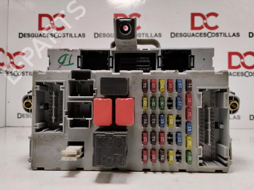 Used Fuse box FIAT PUNTO (188_) 1.9 JTD 80 (188.237, .257, .337, .357) (80 hp) 17409969
