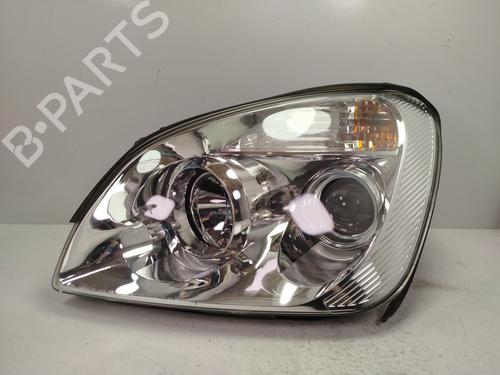 Used Left headlight KIA CARENS III MPV (UN) 2.0 CRDi 140 (140 hp) 29239092