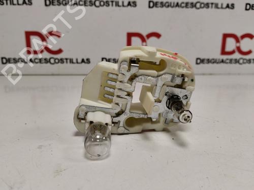 Used Lamp holder BMW 3 (E90) 318 d (143 hp) 21835106