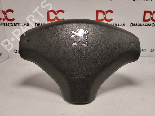 Used Driver airbag PEUGEOT 5008 (0U_, 0E_) 1.6 HDi (110 hp) 17413385