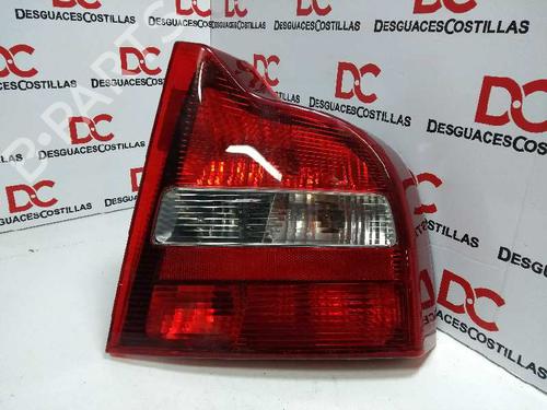 Used Right taillight VOLVO S80 I (184) 2.4 (140 hp) 32085208