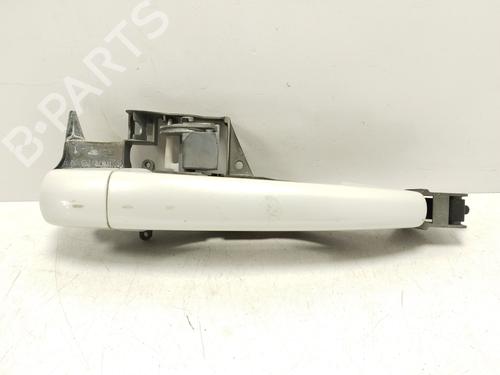Used Front right exterior door handle PEUGEOT 3008 I MPV (0U_) 1.6 HDi (112 hp) 17423587