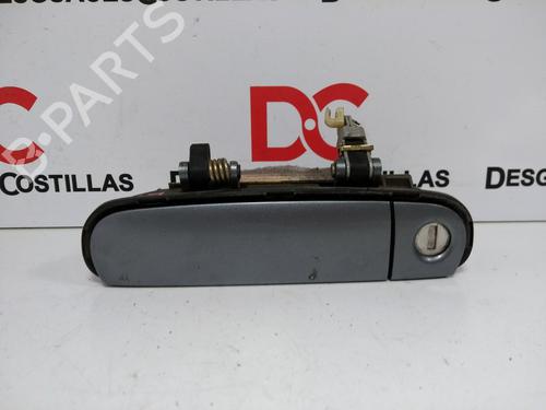 Used Front left exterior door handle AUDI A6 C5 (4B2, 4B4) 2.5 TDI (150 hp) 32085279