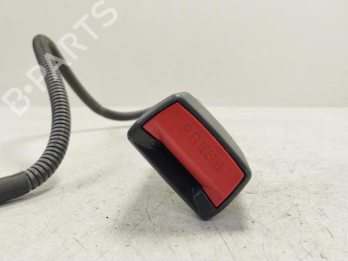 Seat buckle HYUNDAI i40 I (VF) 1.7 CRDI | BP23452885I32