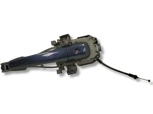 Used Front left exterior door handle Front left exterior door handle VOLVO S40 II (544) 2.0 D (136 hp) 40228496 40228496