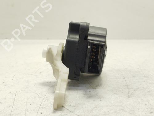 Fuel door actuator MERCEDES-BENZ C-CLASS (W203) C 220 CDI (203.008) | BP22810338E18 