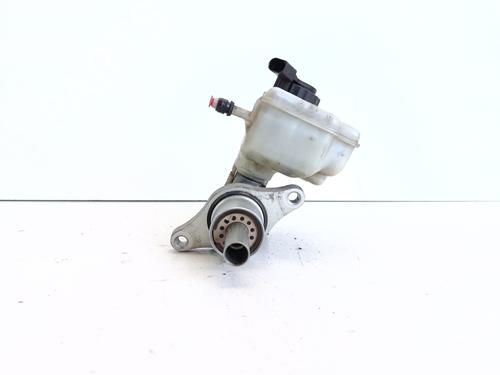 Used Brake master cylinder Brake master cylinder 39076330 39076330