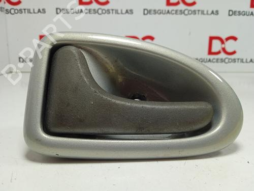Used Front left interior door handle RENAULT MEGANE I Coach (DA0/1_) [1996-2003]  32086075